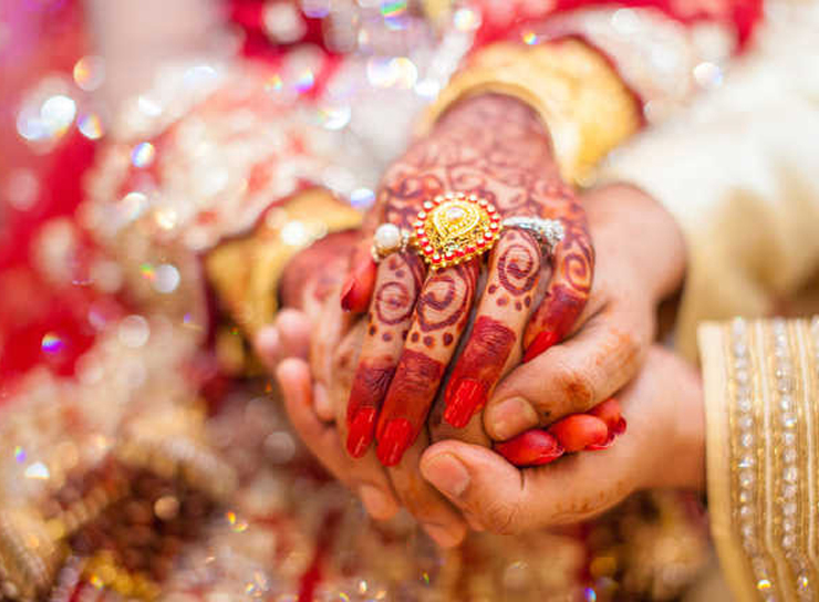 Fast name change process India